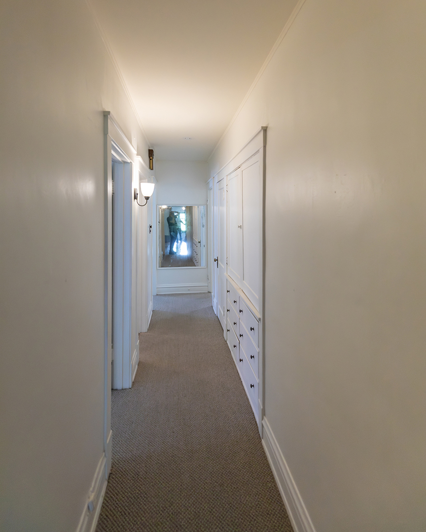 202 Ridgeland Avenue, Unit 2 Oak Park, IL 60302 - Photo 21 of 34 a view of hallway