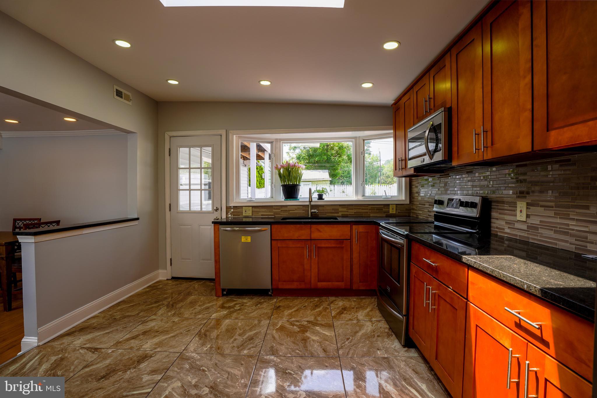 2621 Old Welsh Road Willow Grove, PA 19090 - Photo 12 of 35