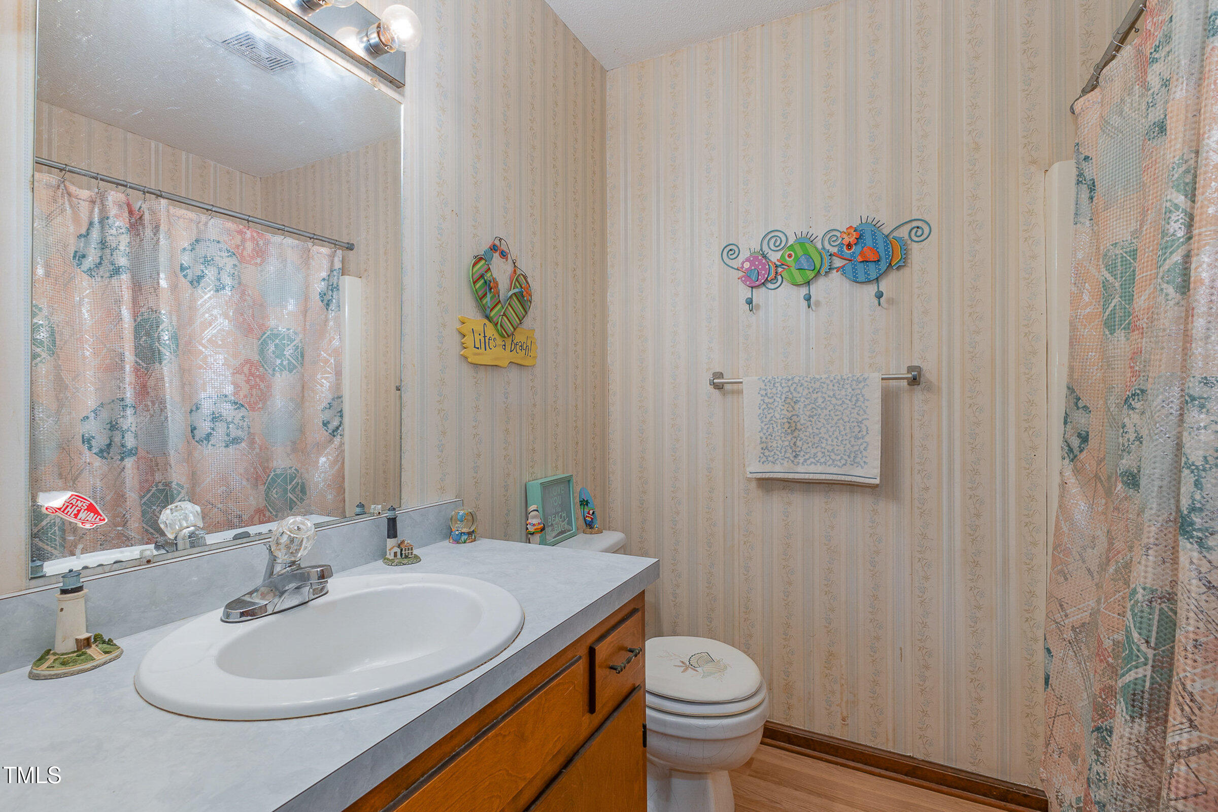 2728 Galilee Road Smithfield, NC 27577 - Photo 20 of 24 020_cy1a5135-edit_938
