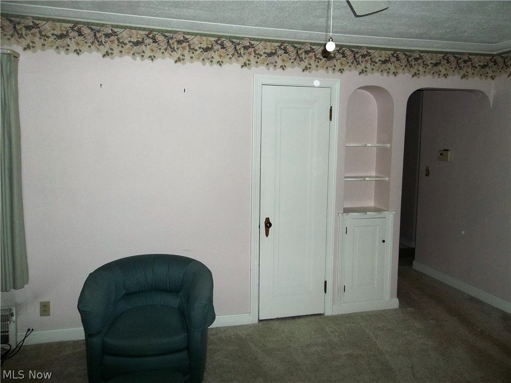 1060 North Ridge Road Lorain, OH 44052 - Photo 8 of 34 Gallery Image 8