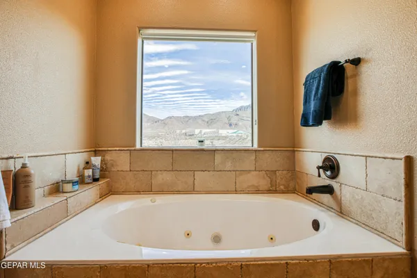 $775,000 | 6292 Franklin Dove Avenue, El Paso, TX 79912