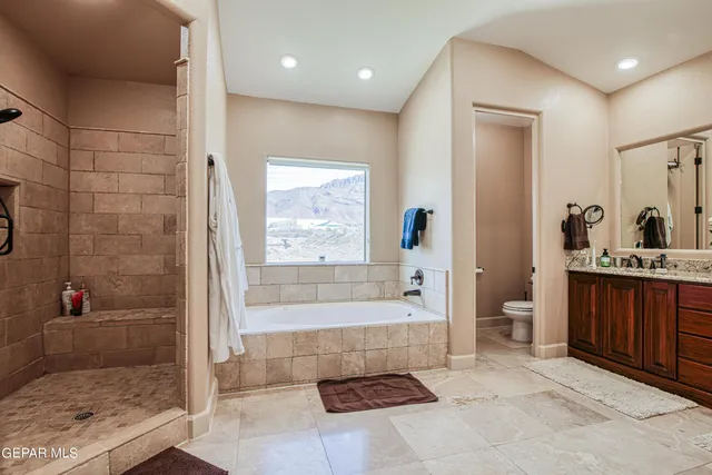 $775,000 | 6292 Franklin Dove Avenue, El Paso, TX 79912