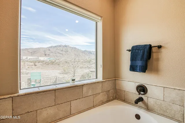 $775,000 | 6292 Franklin Dove Avenue, El Paso, TX 79912