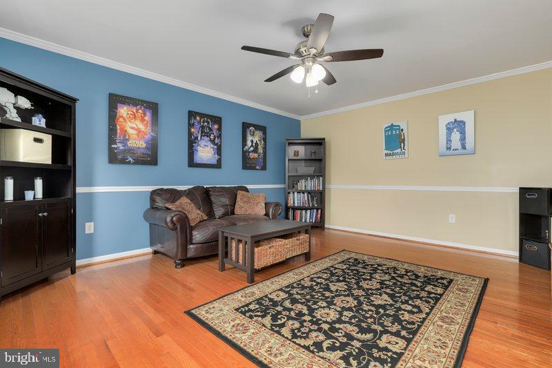 8811 Shadowlake Way Springfield, VA 22153 - Photo 11 of 48 Gallery Image 11