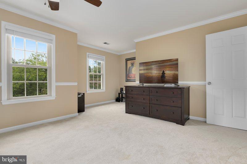 8811 Shadowlake Way Springfield, VA 22153 - Photo 28 of 48 Gallery Image 28