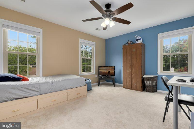 8811 Shadowlake Way Springfield, VA 22153 - Photo 31 of 48 Gallery Image 31