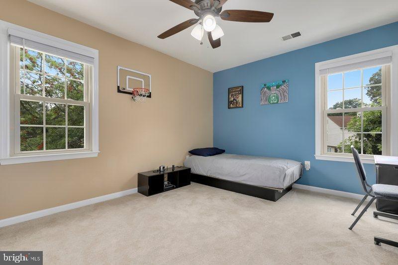 8811 Shadowlake Way Springfield, VA 22153 - Photo 33 of 48 Gallery Image 33