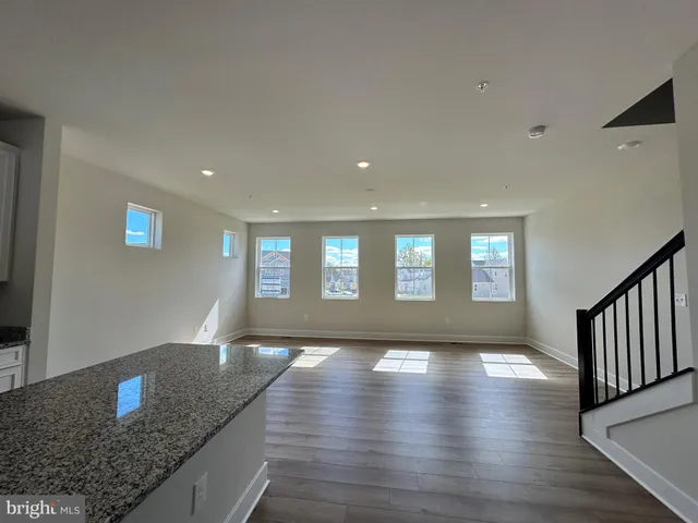 a view of livingroom with hardwood floor