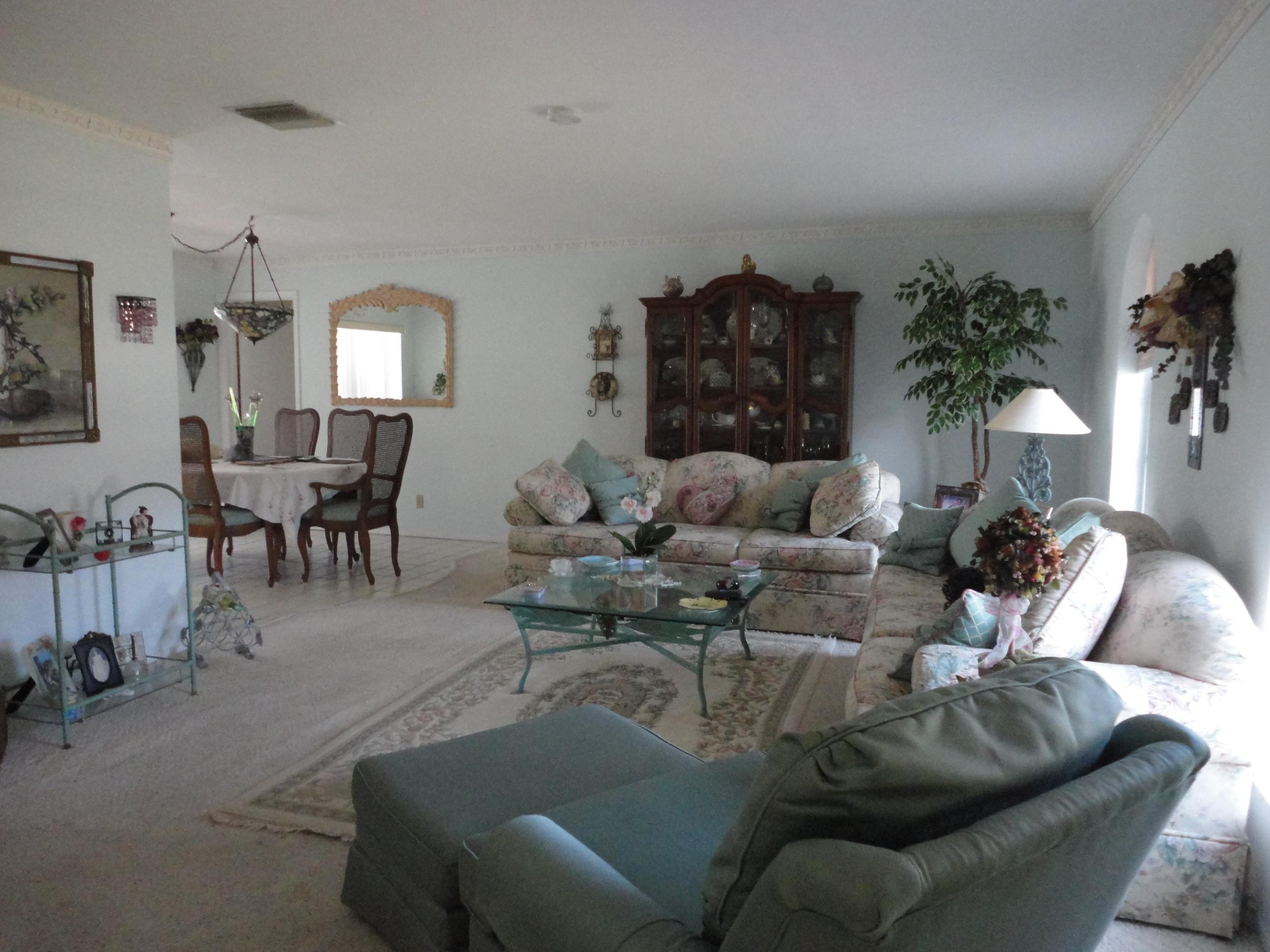 1349 Northwest 7th Street Boca Raton, FL 33486 - Photo 11 of 37 Living Room