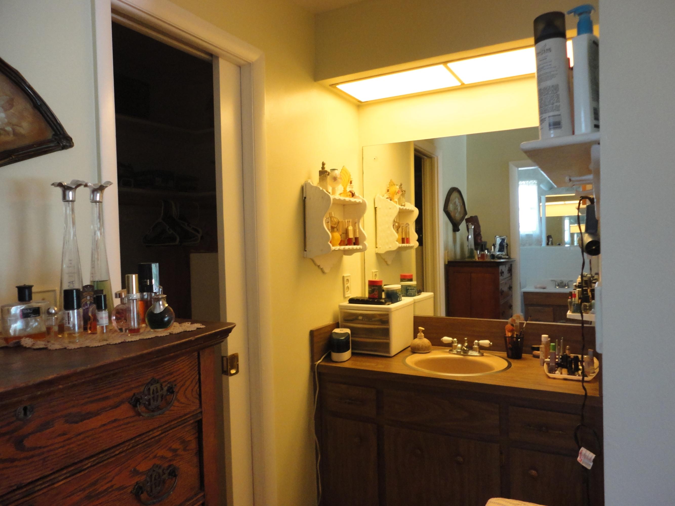 1349 Northwest 7th Street Boca Raton, FL 33486 - Photo 16 of 37 Master Bathroom