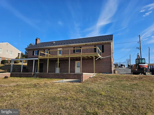 $399,900 | 315 Cherry Ln Drive, Chambersburg, PA 17202