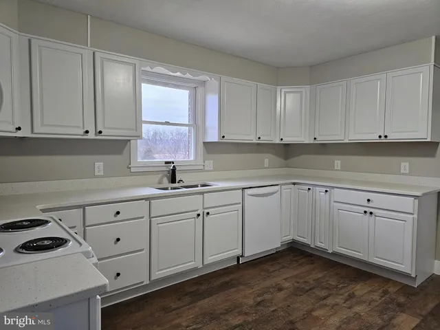 $399,900 | 315 Cherry Ln Drive, Chambersburg, PA 17202