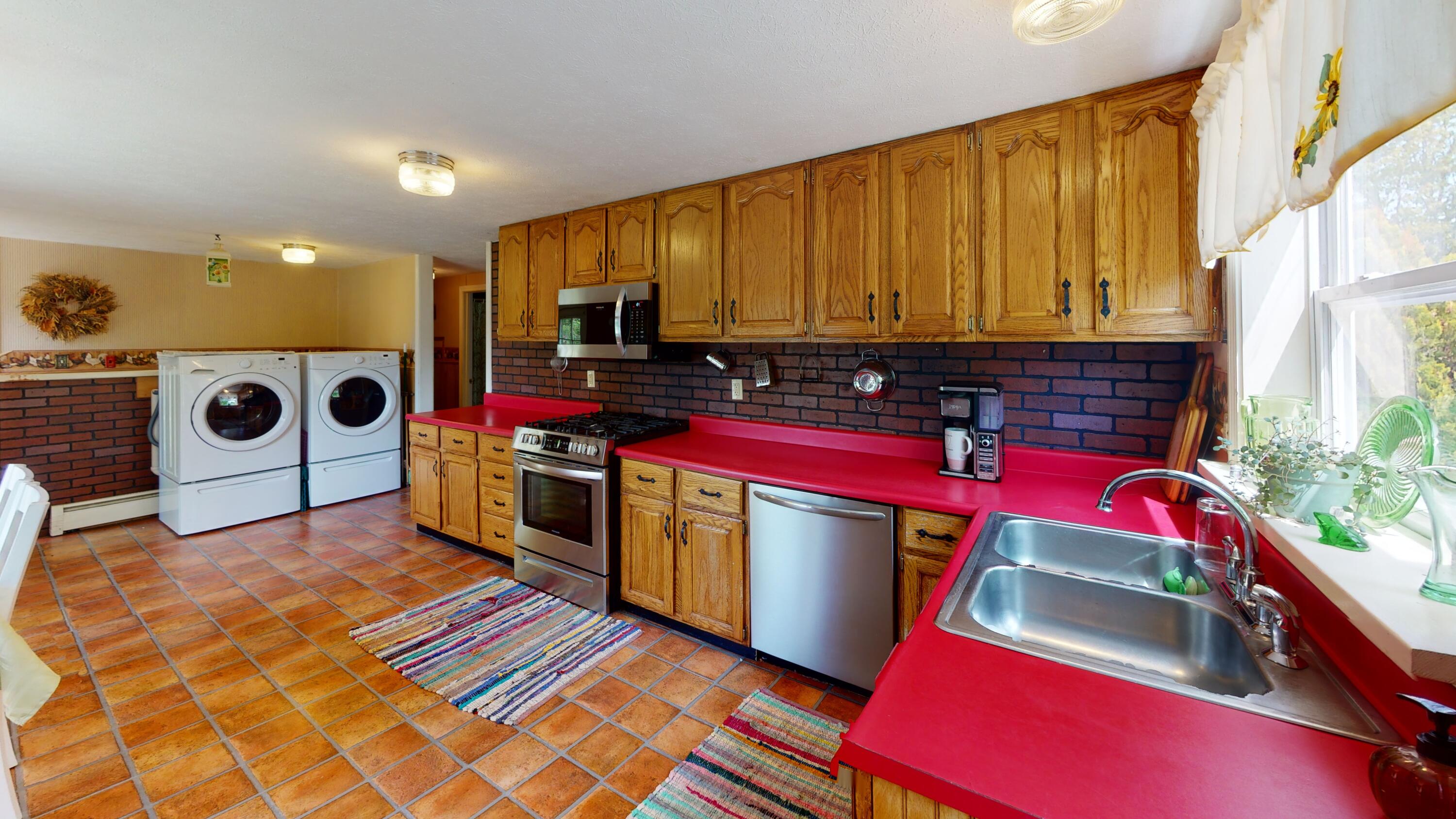 605 Wilson Pond Road North Monmouth, ME 04265 - Photo 2 of 75 605-Wilson-Pond-Road-Monmouth-ME-Kitchen