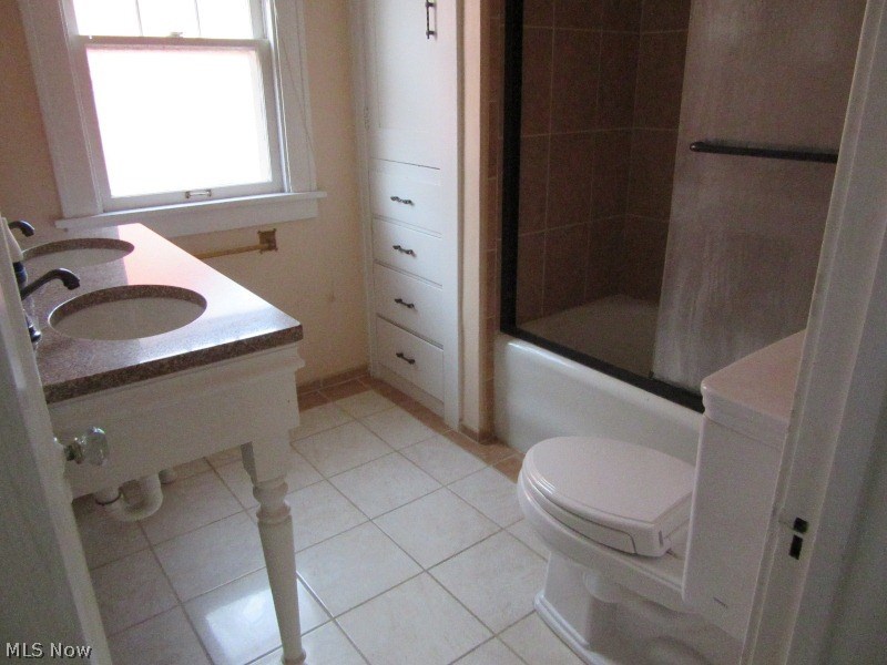 3275 Elsmere Road Cleveland, OH 44120 - Photo 8 of 10 Gallery Image 8