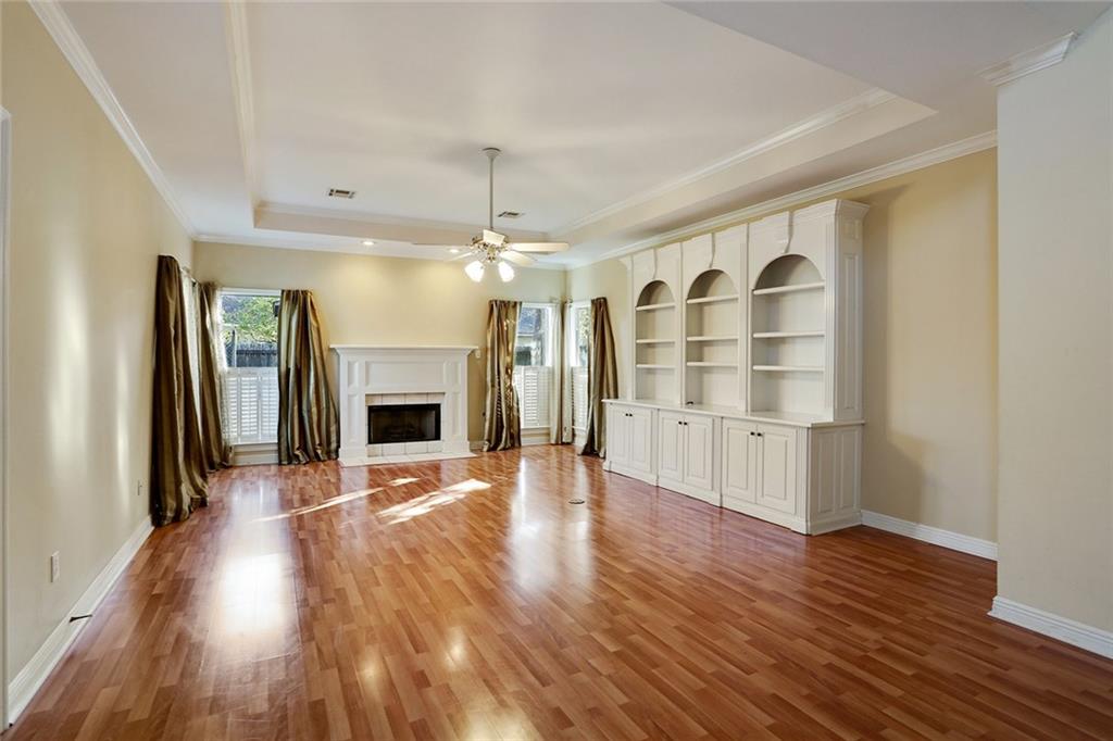 774 Rue Calais Mandeville, LA 70471 - Photo 3 of 15 Gallery Image 3