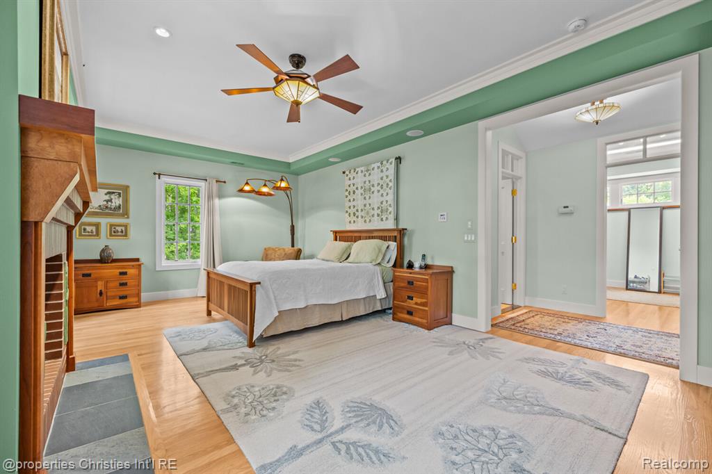 1041 Greentree Road Bloomfield Hills, MI 48304 - Photo 29 of 70