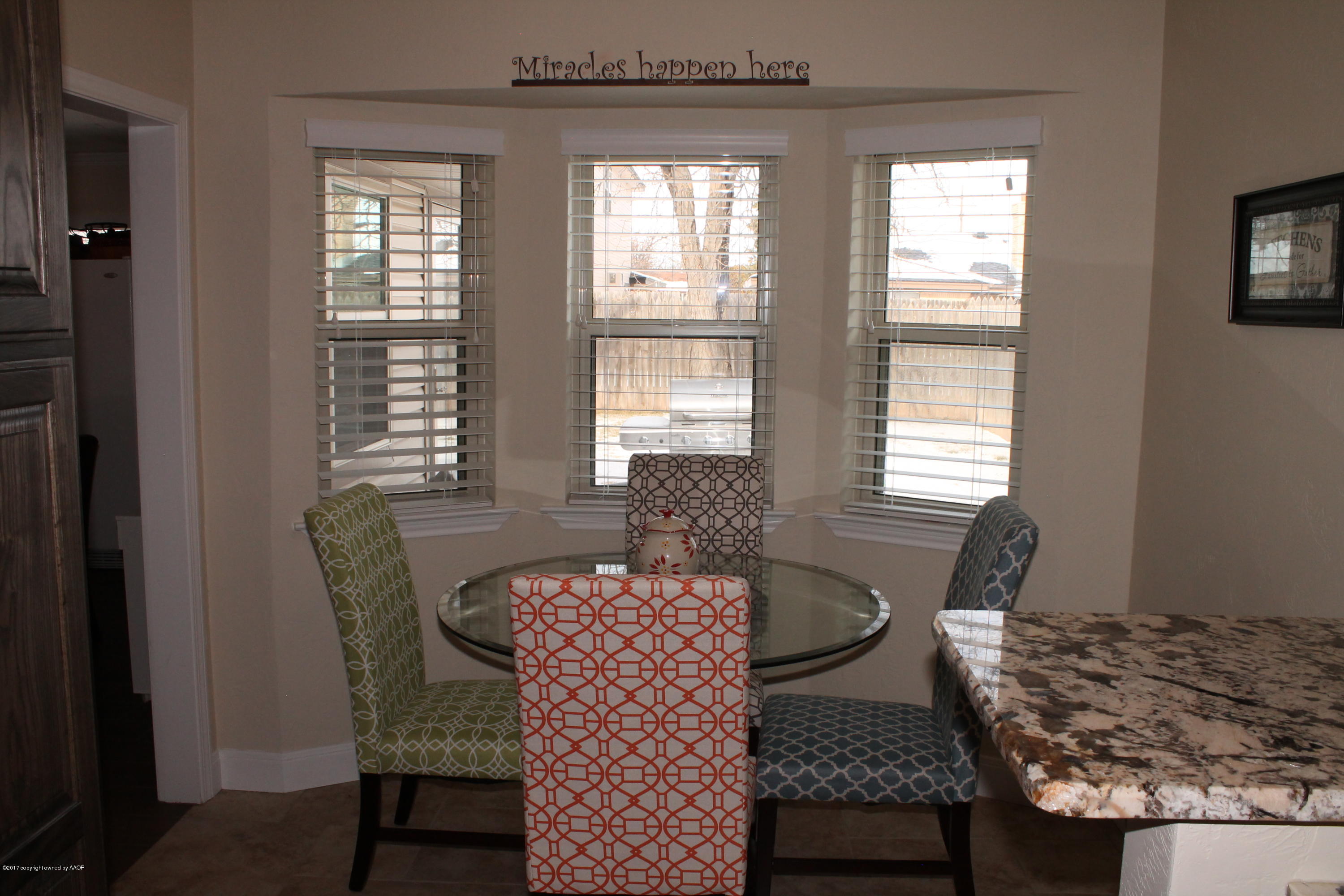 6002 Calumet Road Amarillo, TX 79106 - Photo 19 of 38 Breakfast Nook