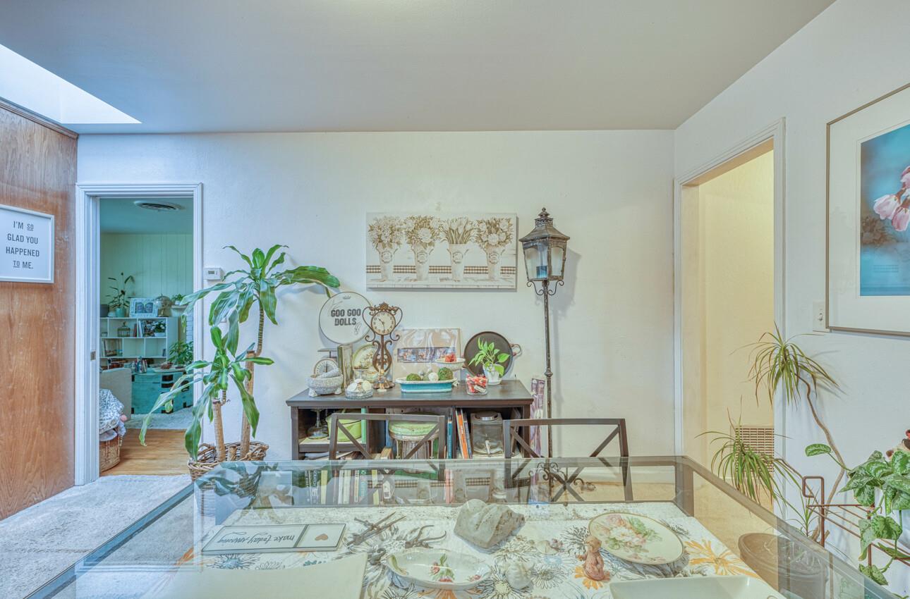 828 Bedford Drive Salinas, CA 93901 - Photo 12 of 32