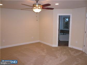 493 D Harmon Road Philadelphia, PA 19128 - Photo 11 of 11 Bedroom - Main