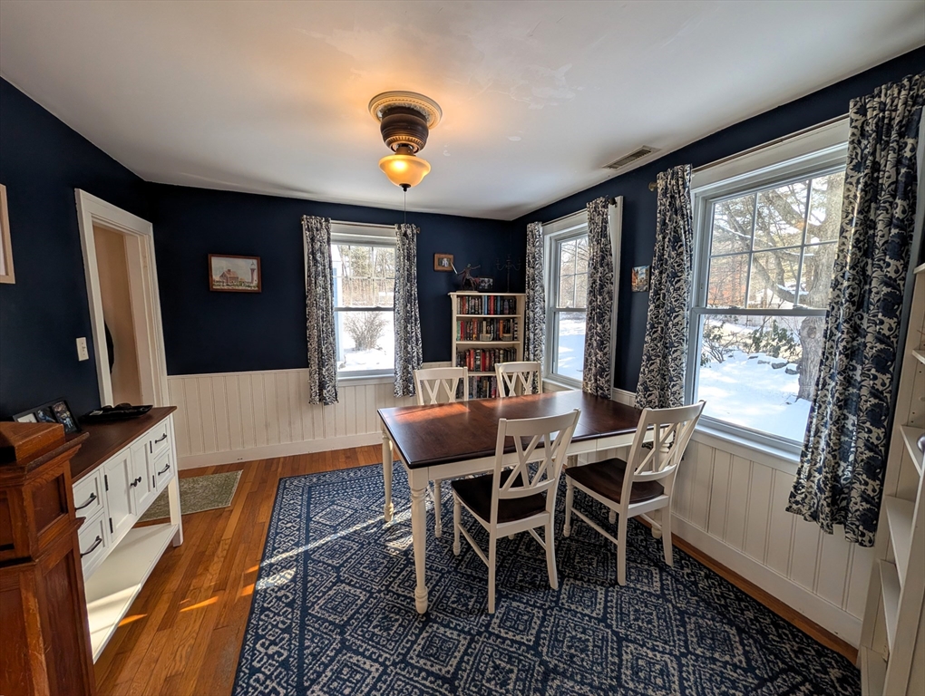 376 Treble Cove Road Billerica, MA 01862 - Photo 19 of 41