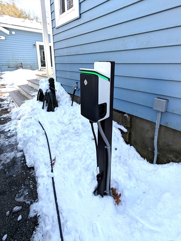 376 Treble Cove Road Billerica, MA 01862 - Photo 3 of 41