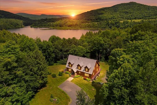$849,000 | 1996 Monroe Road, Littleton, NH 03561