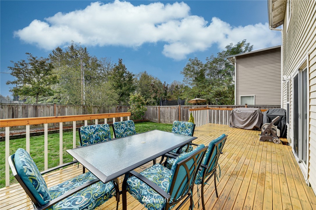 3812 155th Place Southeast Bothell, WA 98012 - Photo 29 of 36 Gallery Image 29
