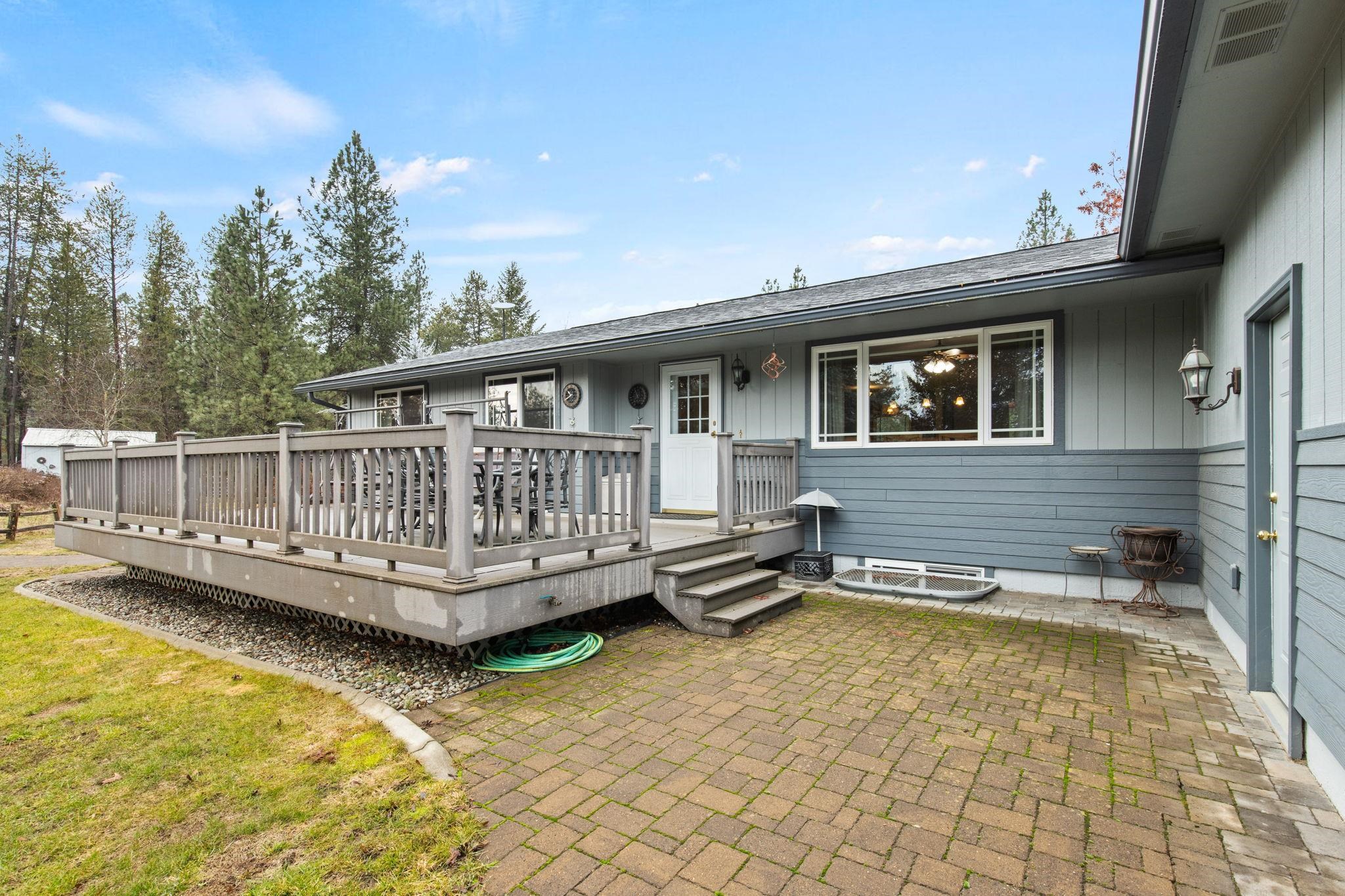 23605 North Crescent Road Chattaroy, WA 99003 - Photo 29 of 47