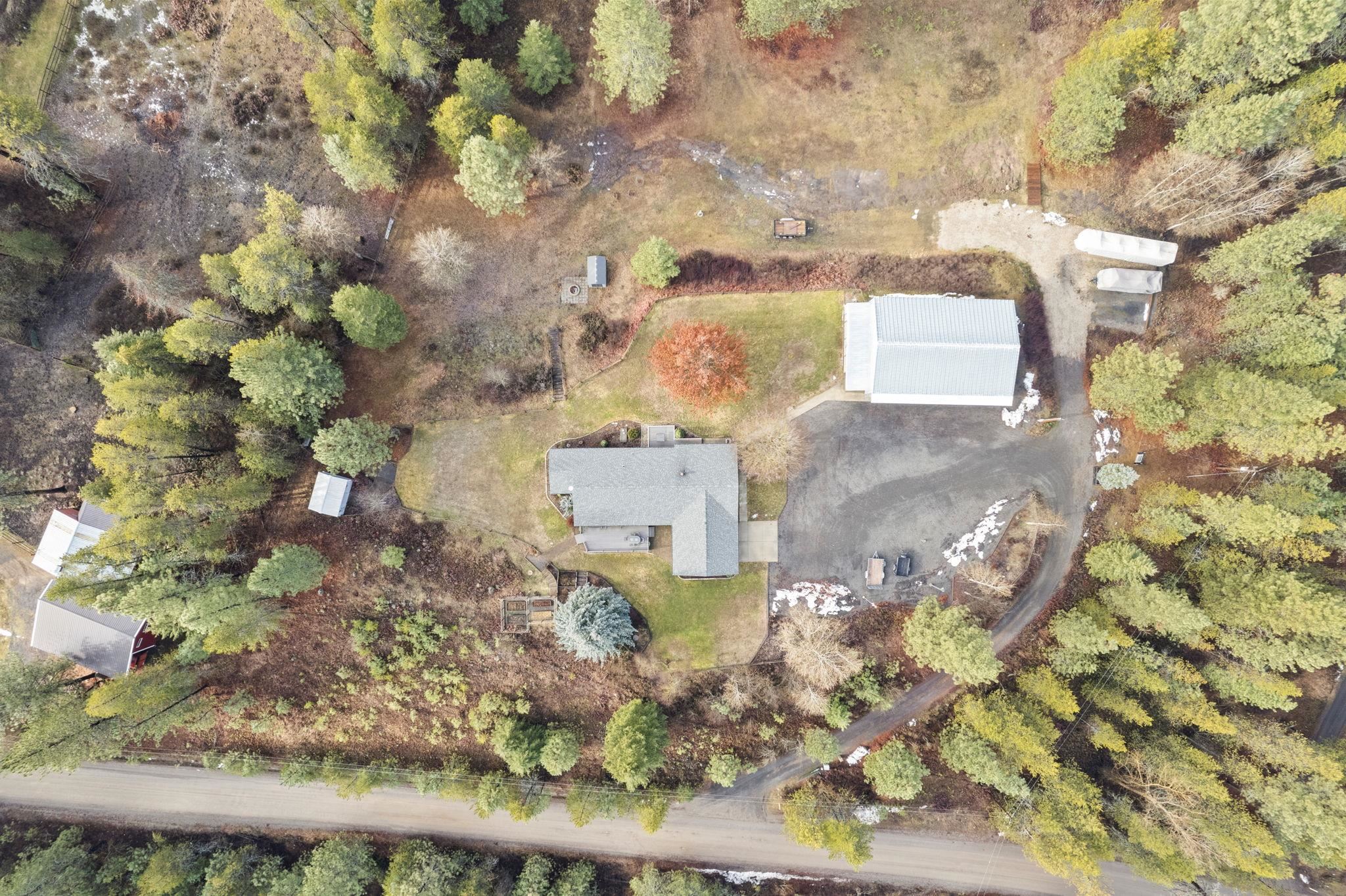 23605 North Crescent Road Chattaroy, WA 99003 - Photo 45 of 47