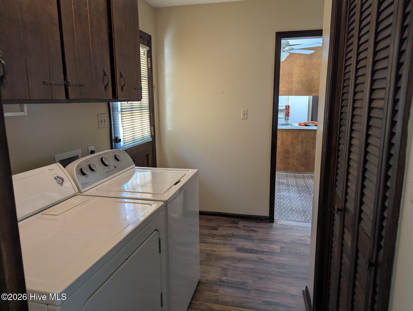 218 Longmeadow Road North Augusta, SC 29860 - Photo 27 of 31 218 Longmeadow Road Laundry Room View 2