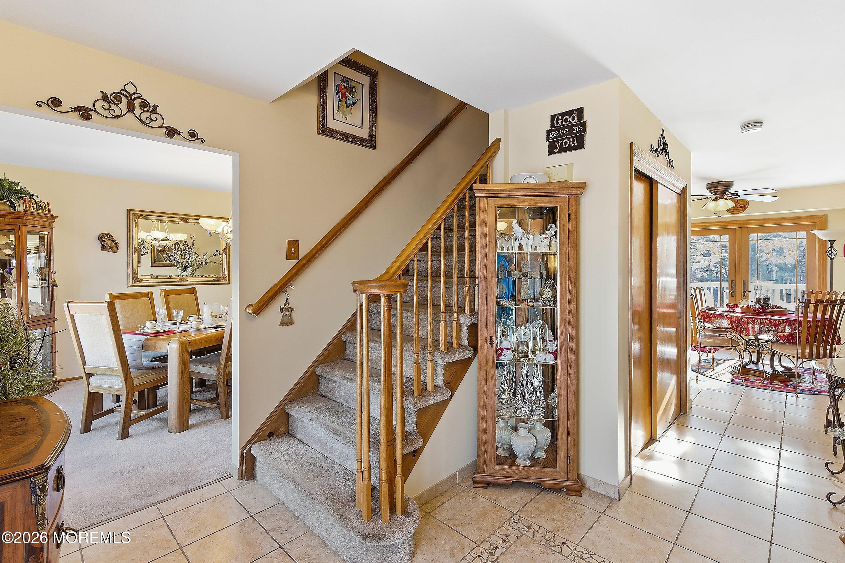 28 Jacob Drive Howell, NJ 07731 - Photo 7 of 52 15-Foyer 1B