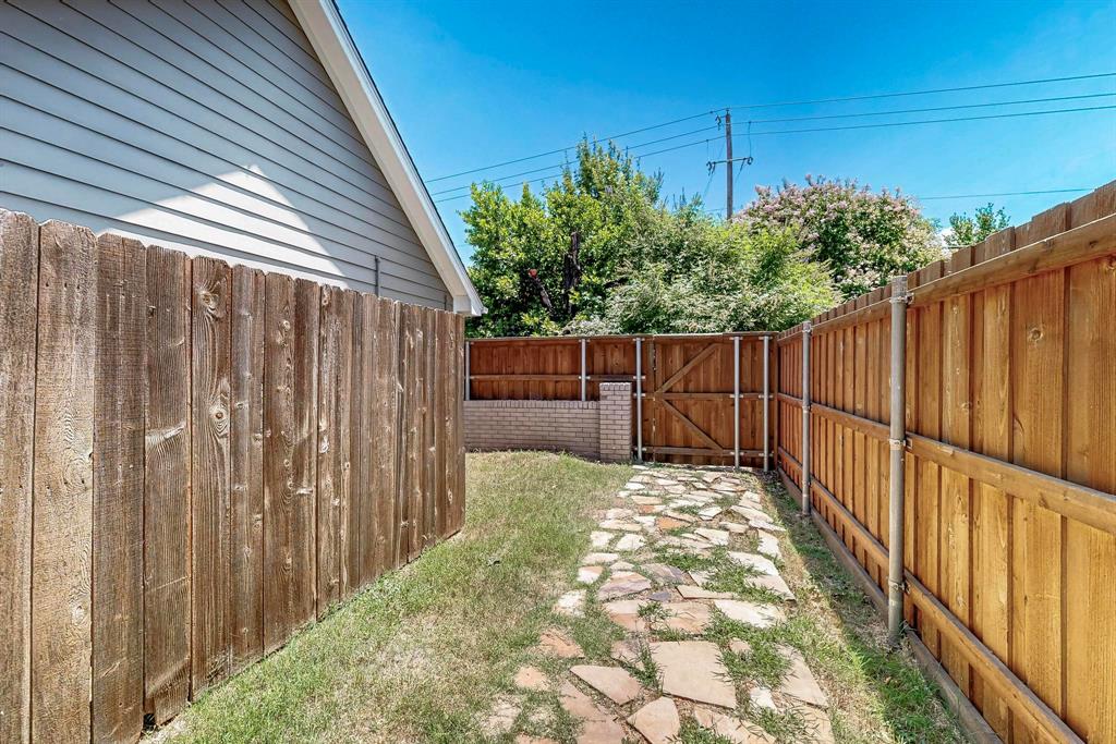 11717 Welch Road Dallas, TX 75229 - Photo 39 of 40 a view of a backyard