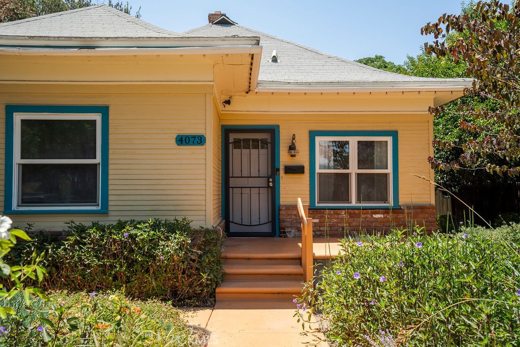 4073 Cedar Street Riverside, CA 92501 - Photo 5 of 47