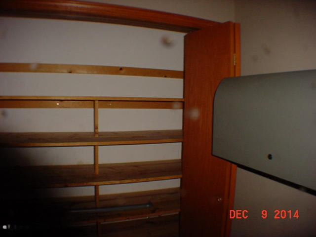 2118 Becker Road Muskegon, MI 49445 - Photo 14 of 40 Shelves