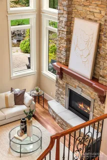 $3,988,000 | 20424 Northeast 64th Place, Redmond, WA 98053