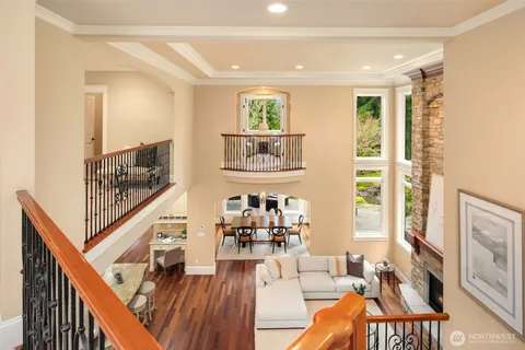 $3,988,000 | 20424 Northeast 64th Place, Redmond, WA 98053