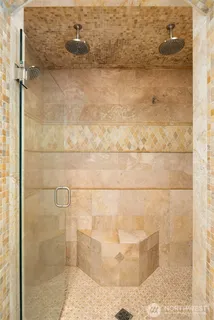 $3,988,000 | 20424 Northeast 64th Place, Redmond, WA 98053