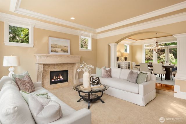 $3,988,000 | 20424 Northeast 64th Place, Redmond, WA 98053