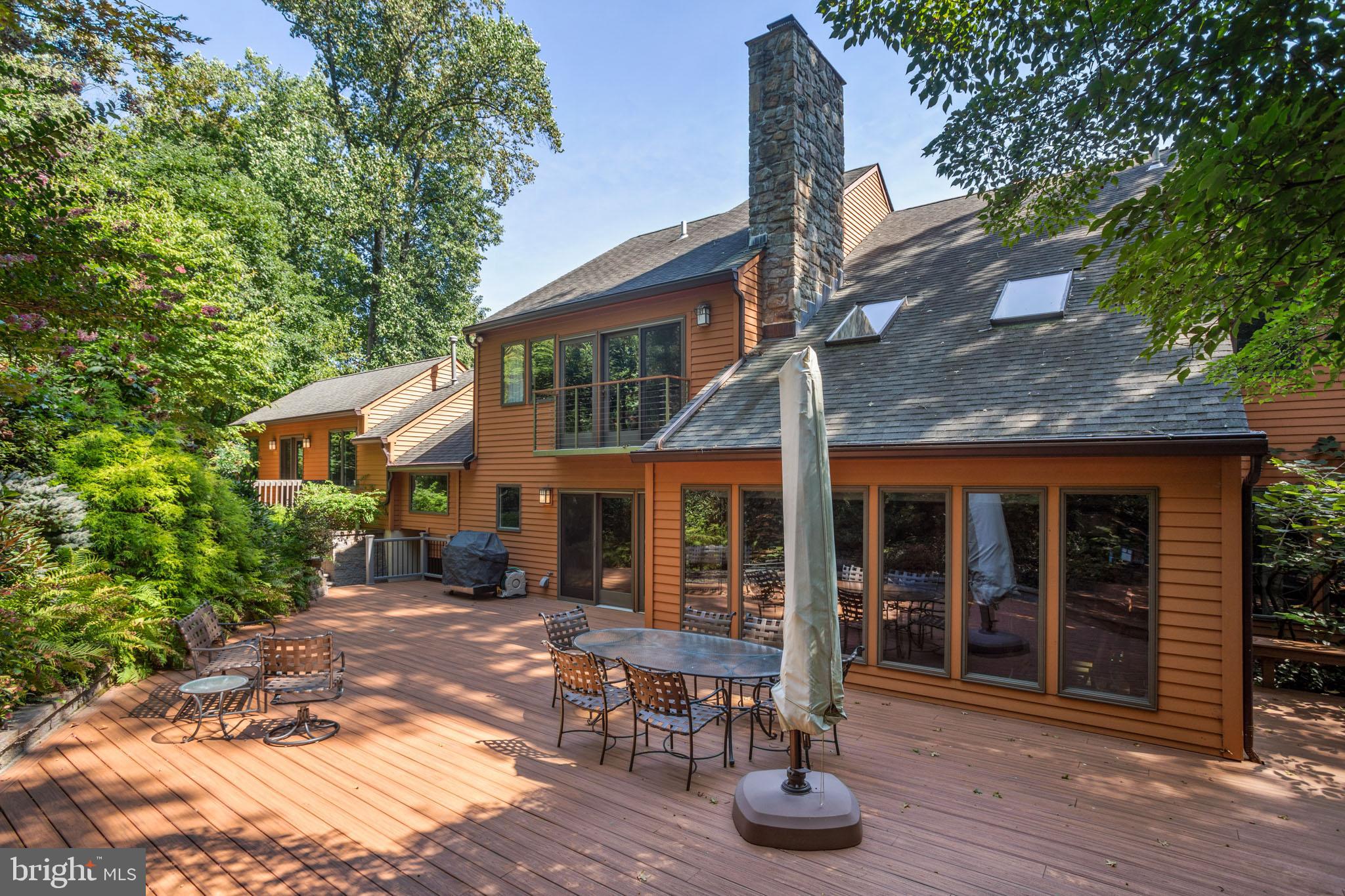 1680 Paper Mill Road Jenkintown, PA 19046 - Photo 9 of 41 Wrap Around Decking