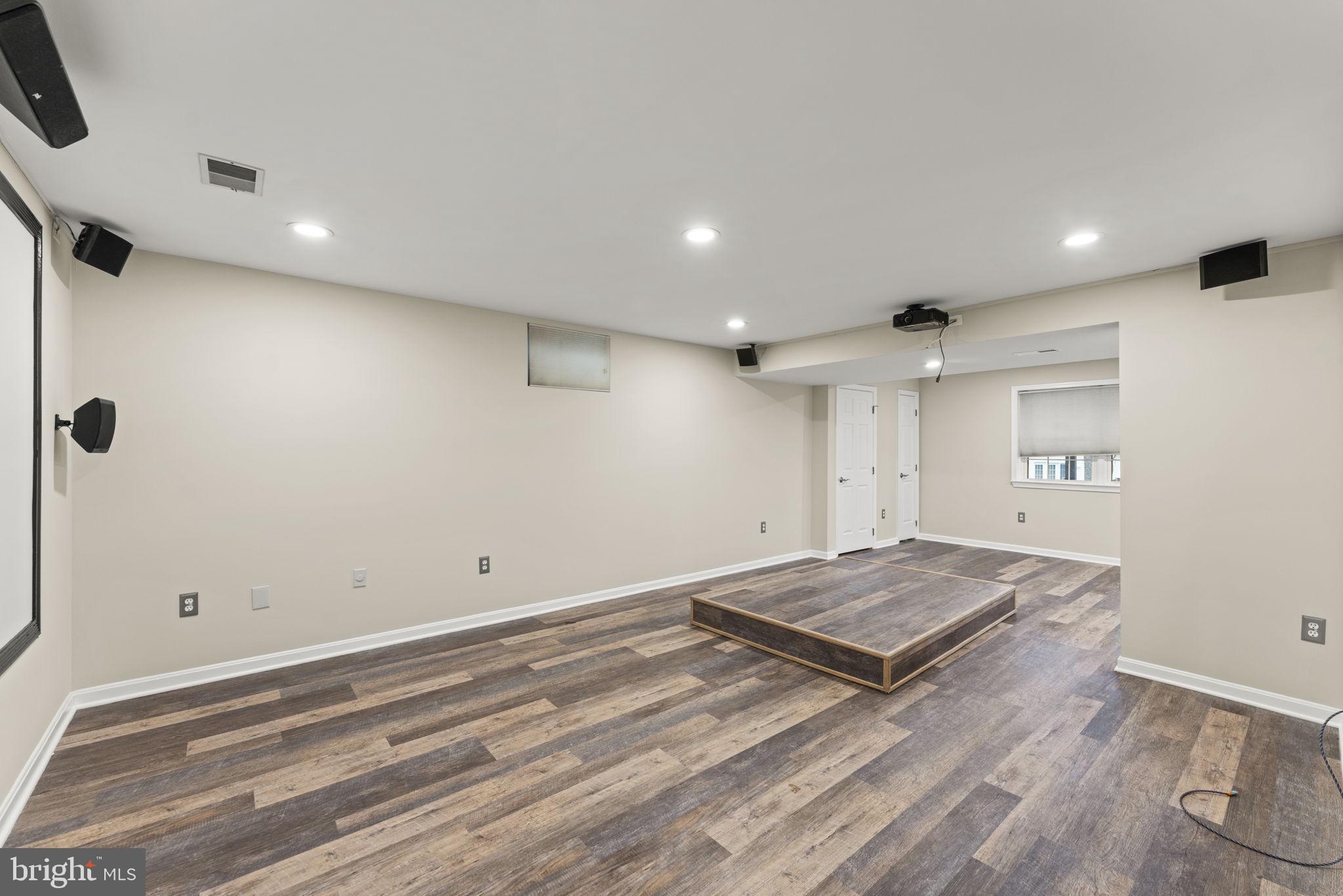 8823 Shadowlake Way Springfield, VA 22153 - Photo 22 of 52 Walkout basement