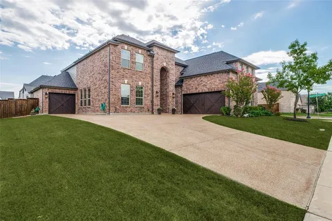 $749,500 | 16418 Moss Haven Lane, Frisco, TX 75033