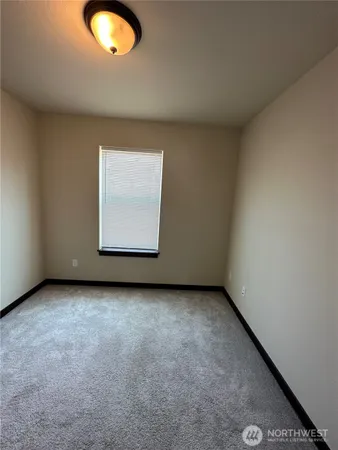 $2,350 | 3323 Hoyt Avenue, Unit D, Everett, WA 98201