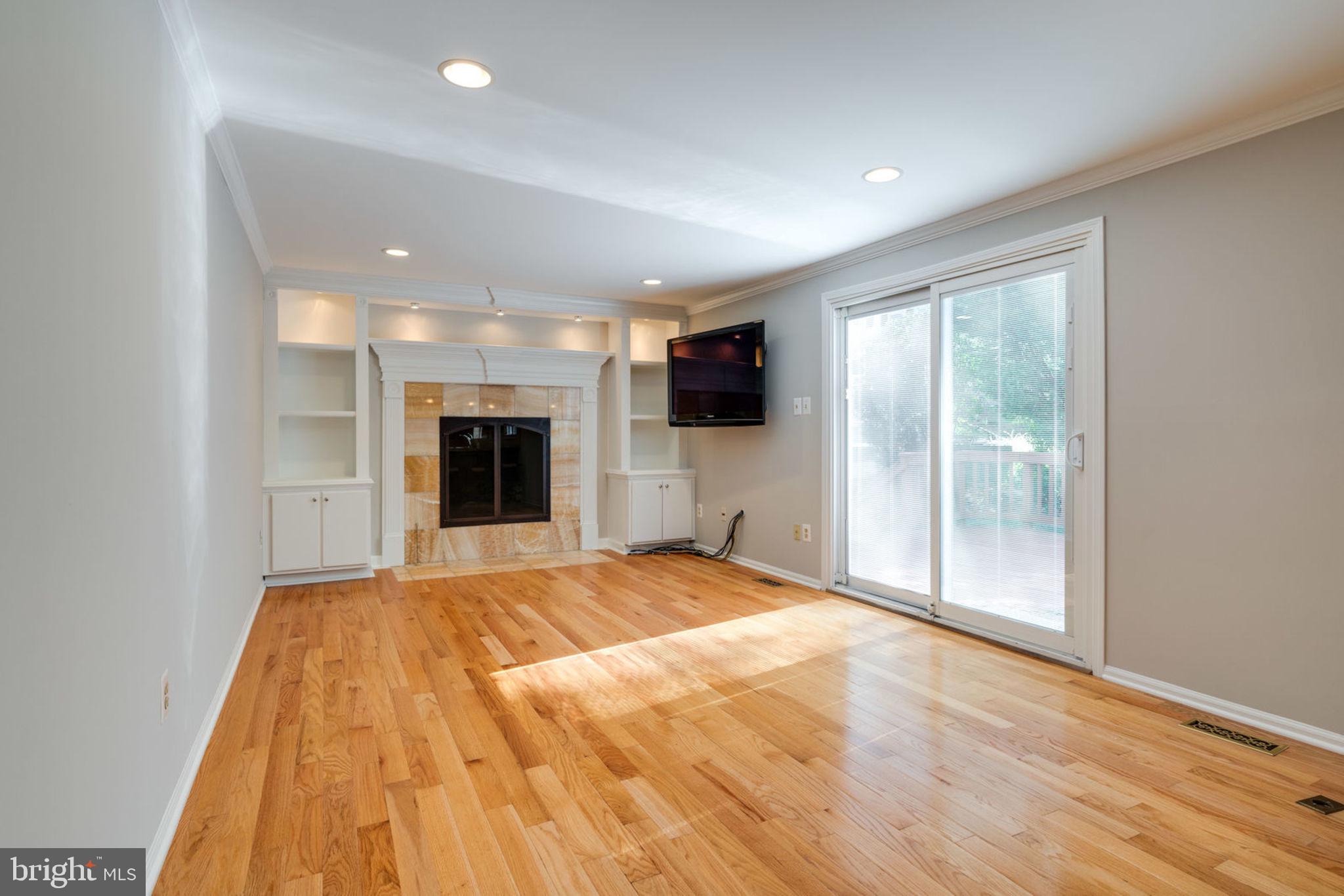 7820 Roundabout Way Springfield, VA 22153 - Photo 31 of 67 Family Room