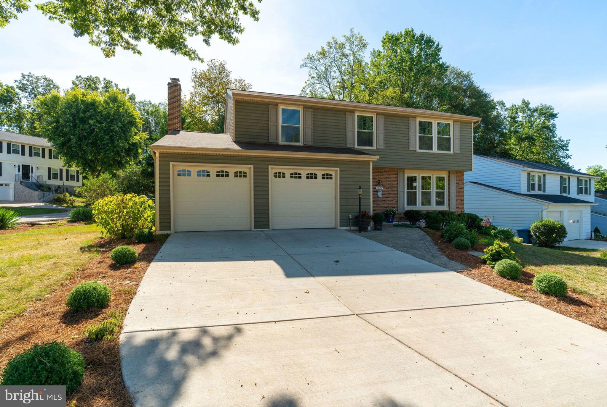 7820 Roundabout Way Springfield, VA 22153 - Photo 5 of 67 Front