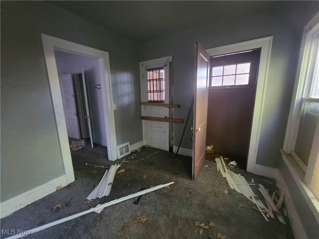 Entryway with baseboards