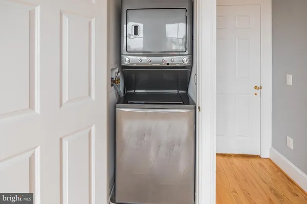 $6,350 | 1351 Wisconsin Avenue Northwest, Unit 3C, Washington, DC 20007
