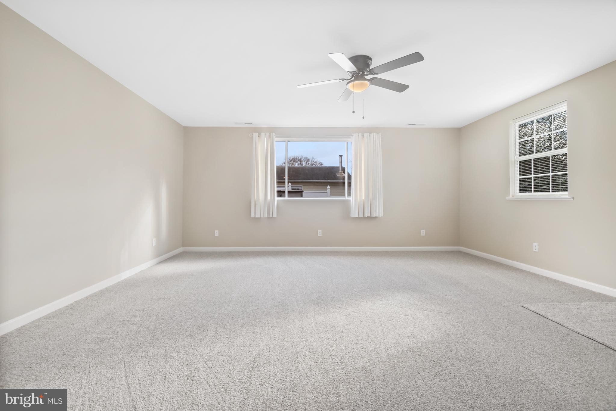 137 Arundel Road Pasadena, MD 21122 - Photo 10 of 32