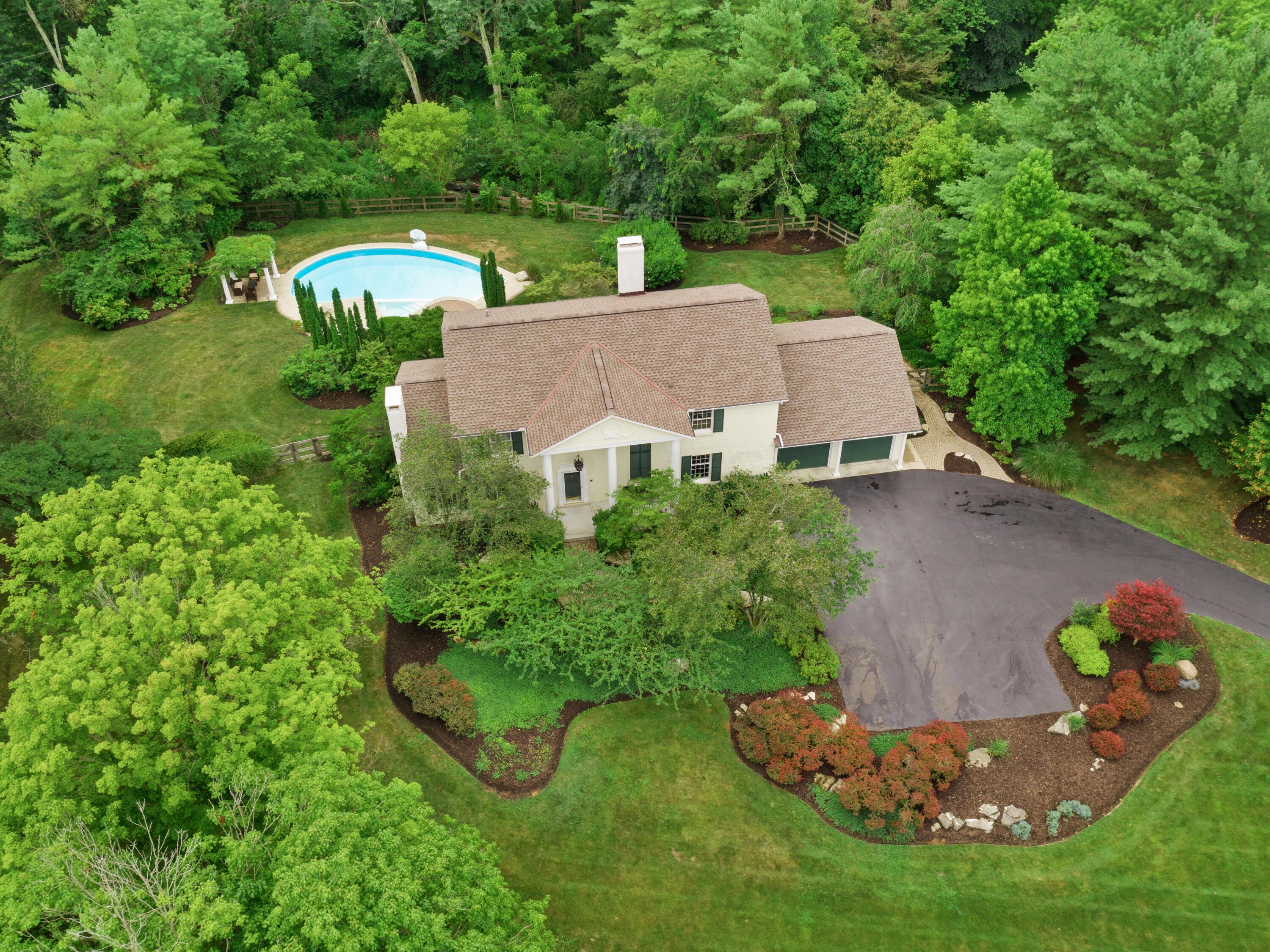 1405 Carriage Road Powell, OH 43065 - Photo 58 of 58 Gallery Image 58