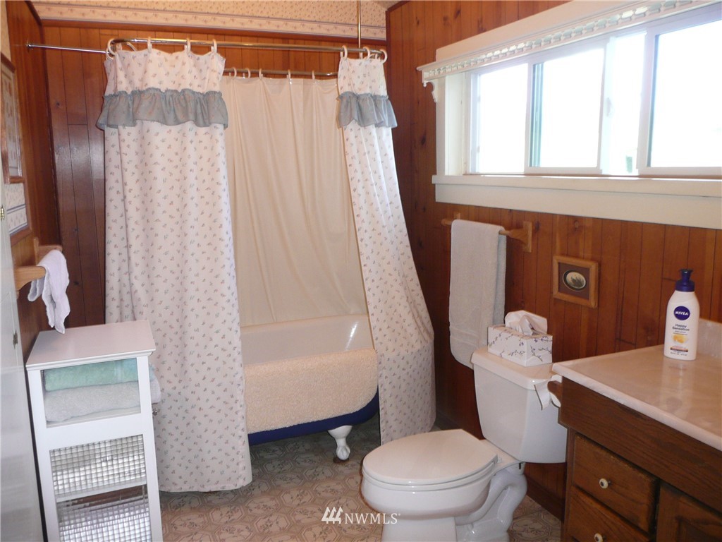 314 West Curlew Lake Road Republic, WA 99166 - Photo 13 of 18
