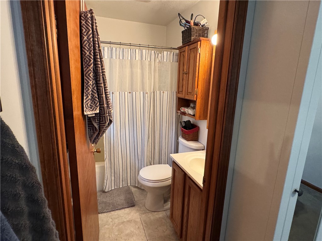 1124 South 44th Street Decatur, IL 62521 - Photo 14 of 25